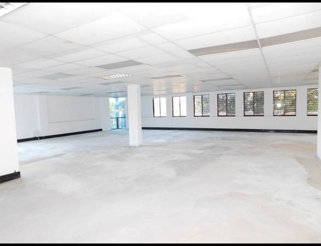 229M² OFFICE TO LET IN FERNDALE